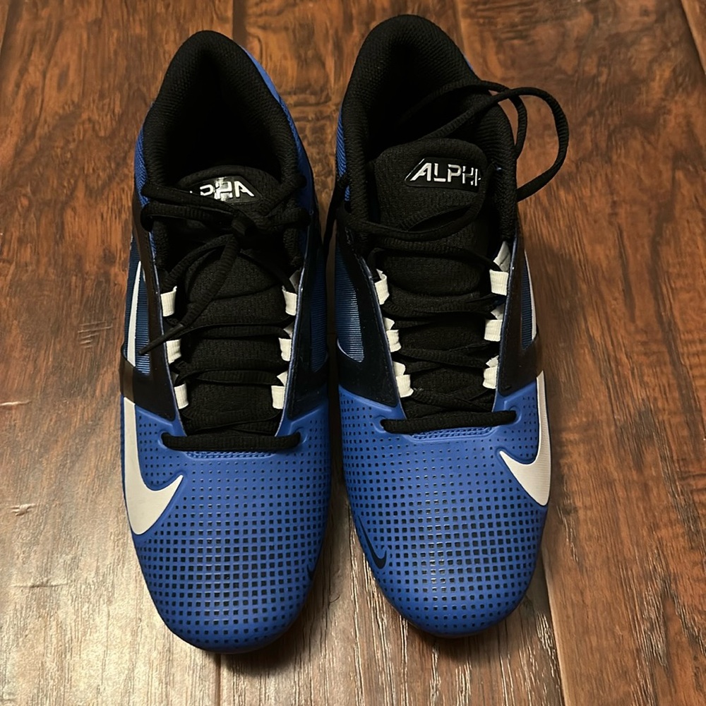 Nike Alpha Football cleats. Mens size 10. New without box.